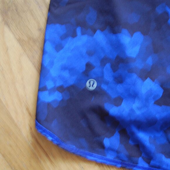 Lululemon Vent It Out Singlet Clouded Dreams Sapphire Sprinkler Blue - Picture 4 of 5